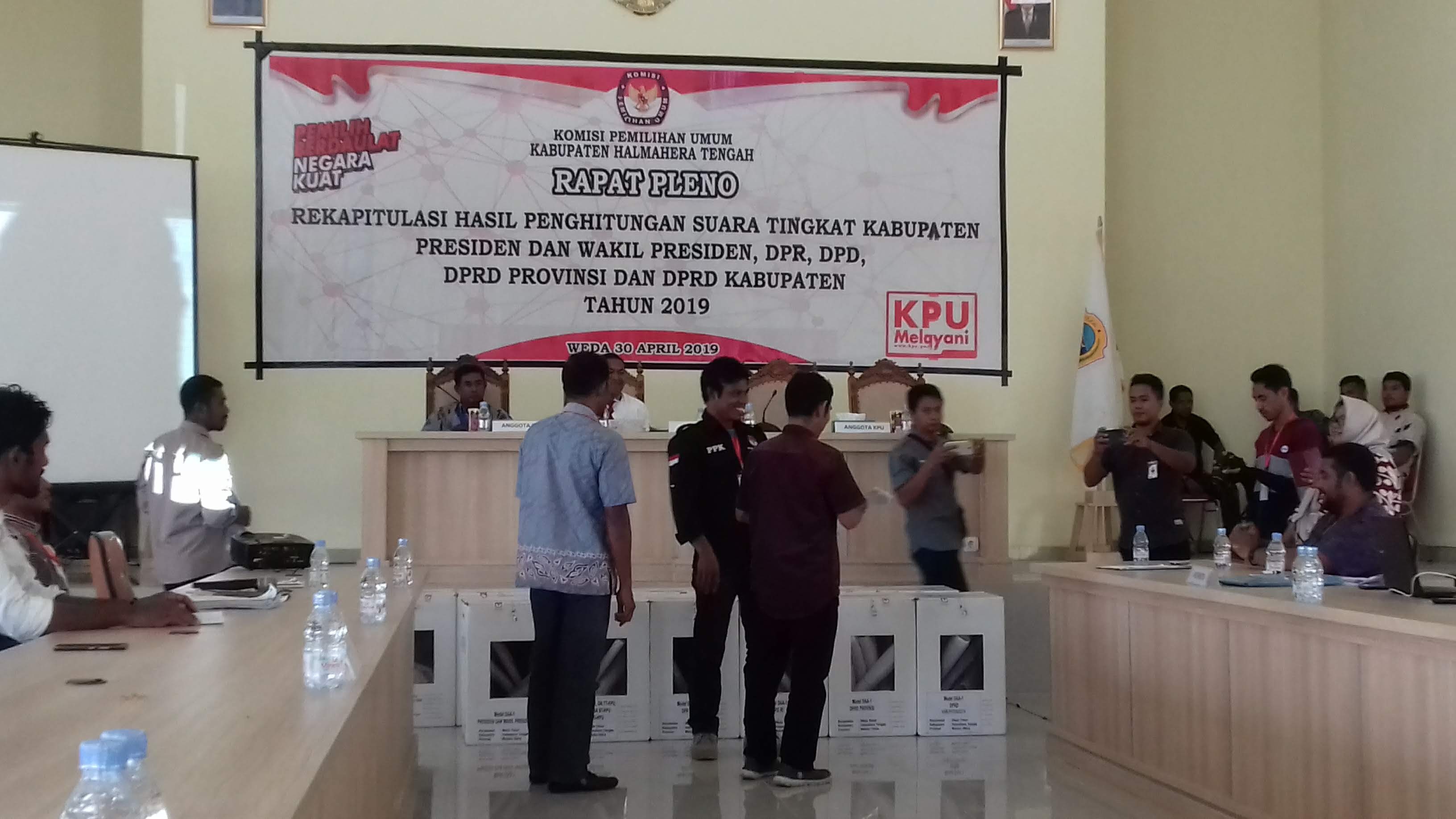 Bawaslu hadiri Rapat Pleno KPU Halteng