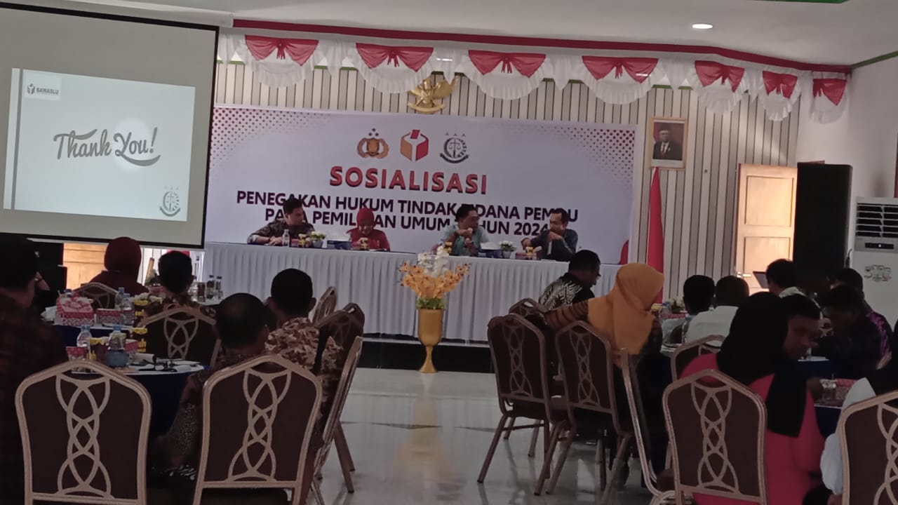 Cegah terjadinya pelanggaran pidana Pemilu, Gakkumdu Bawaslu Halteng Sosialisasi