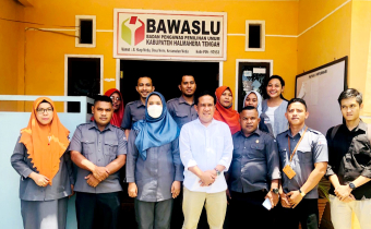 Ketua Bawaslu Malut, Pantau Pengawasan Vermin Parpol Di Halteng