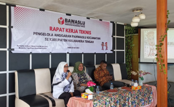 Gelar Rakernis : Panwaslu Kecamatan diharapkan samakan persepsi dalam pengelolaan anggaran.